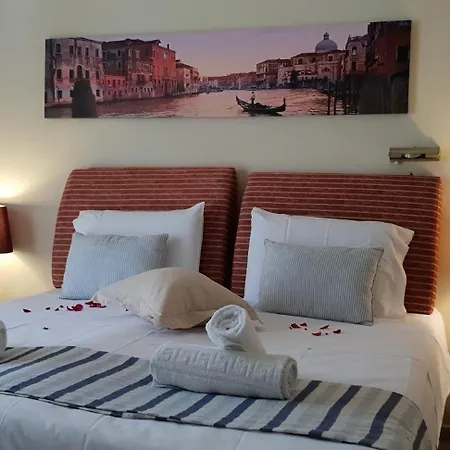 Bright 2br Kitchenette Pool 2 3*