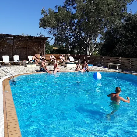 Penzion Bright 2br Kitchenette Pool 2